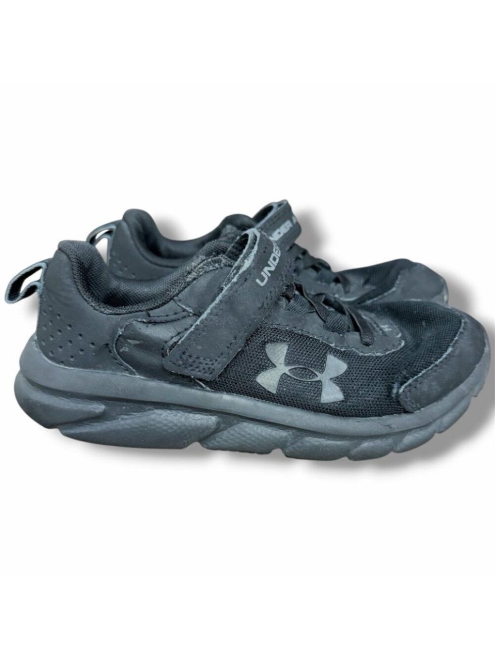 Under Armour Boys Shoes 13.5